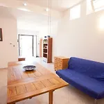 Residenza Il Gabbiano アパート